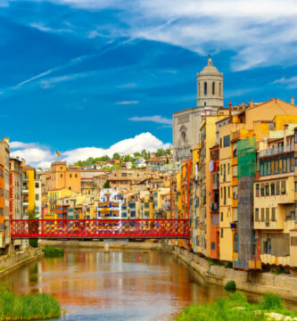 Registro Civil de Girona: Servicios y Procedimientos