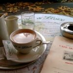 Tertulias y cafés literarios nocturnos en Barcelona